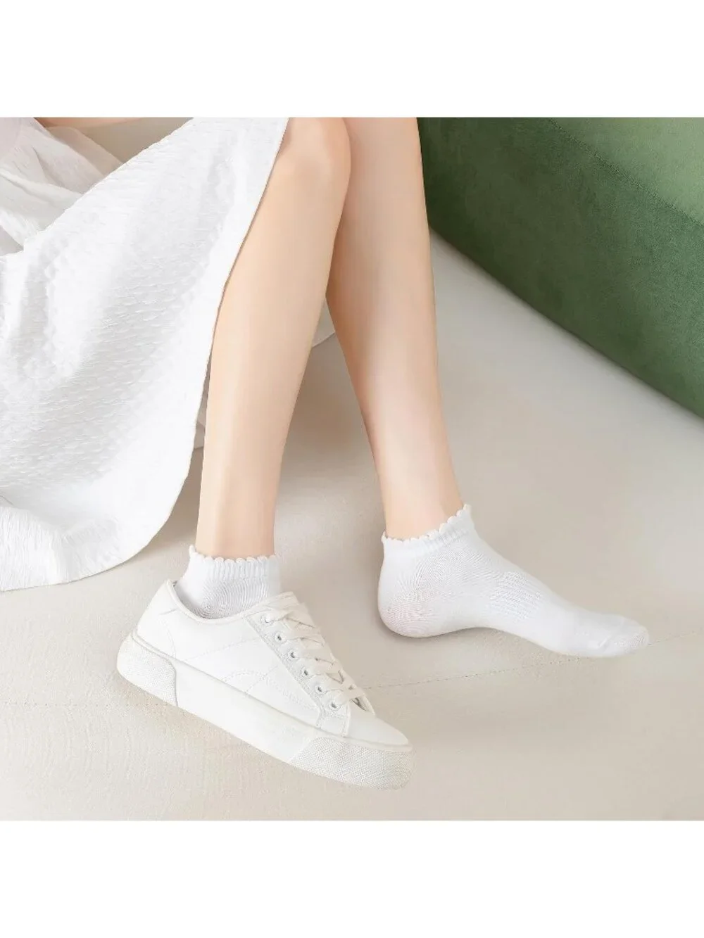 🧦Women's All White No Show Socks Low Cut Non Slip Ruffle Ankle Socks 6 Pairs
